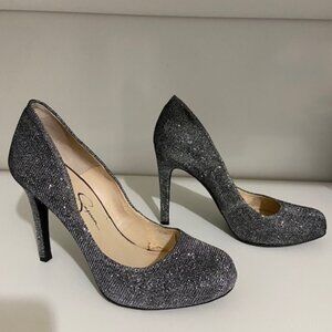 Jessica Simpson Silver Gray Shimmer Pumps size 6 Round Toe